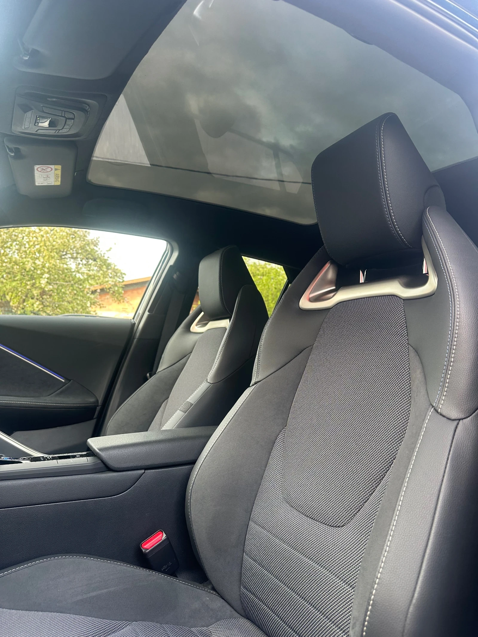 Toyota C-HR 1.8 Hybrid | Mobile.bg � ����������� 9