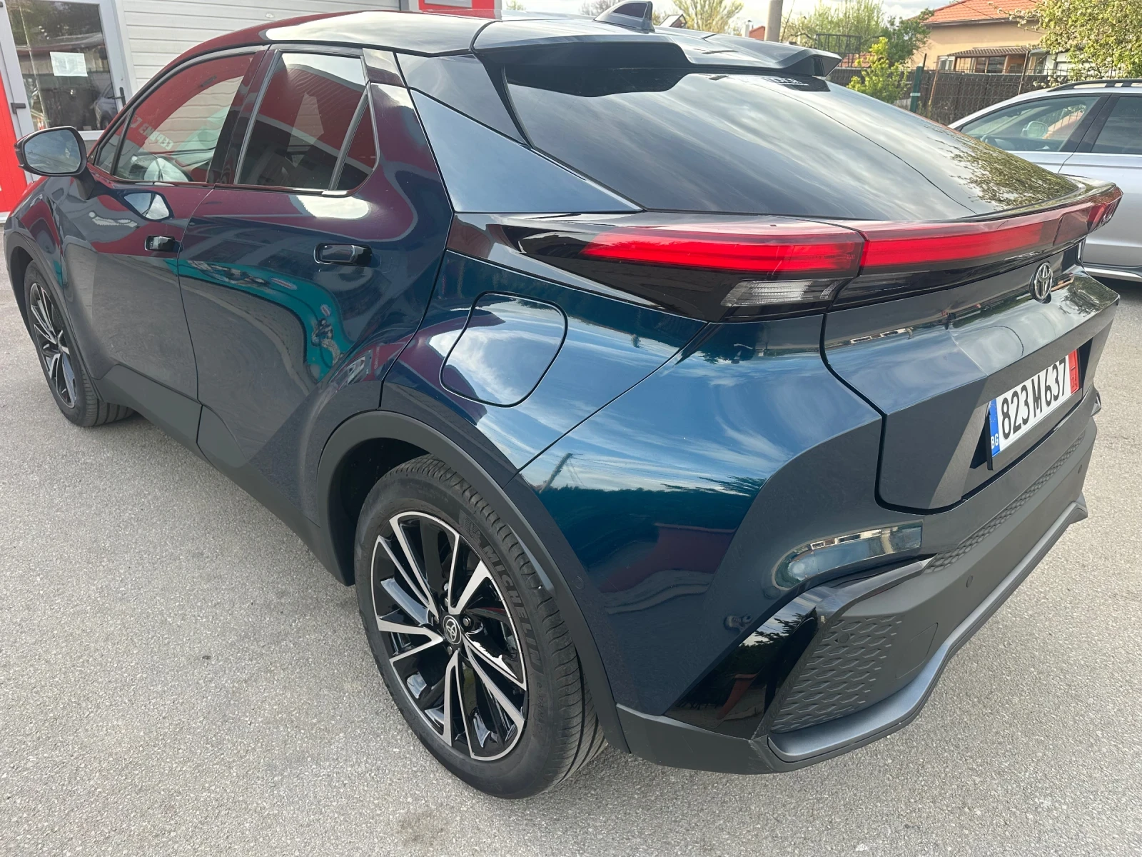 Toyota C-HR 1.8 Hybrid | Mobile.bg � ����������� 3