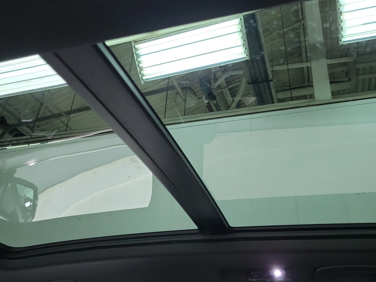 VW Tiguan HIGHLINE R-LINE * ��������� * BLIND SPOT *  | Mobile.bg � ����������� 9