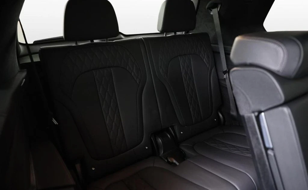 BMW X7 40d xDrive M-Sport, снимка 9 - Автомобили и джипове - 54588872
