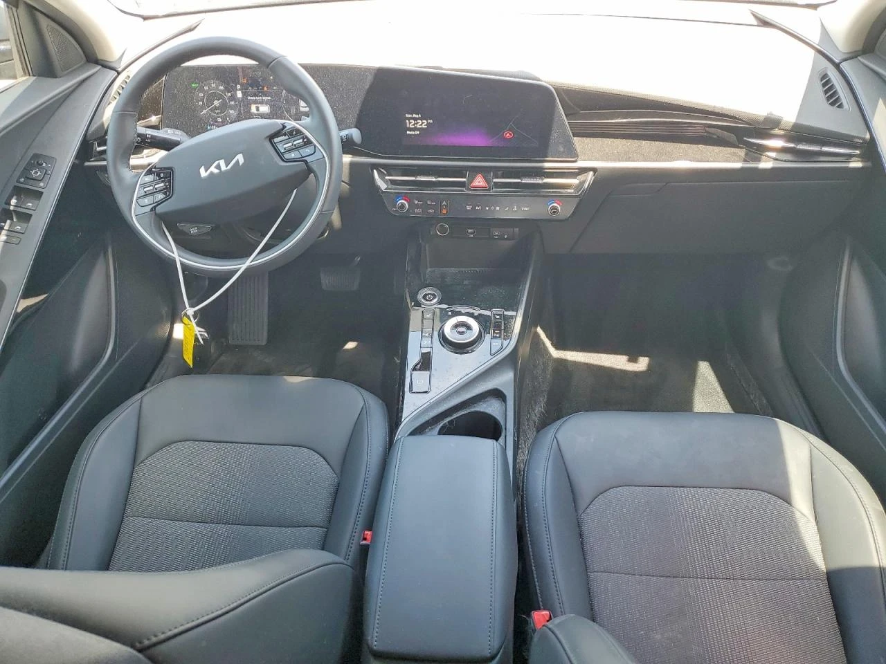 Kia Niro Wind EV, снимка 8 - Автомобили и джипове - 54704607