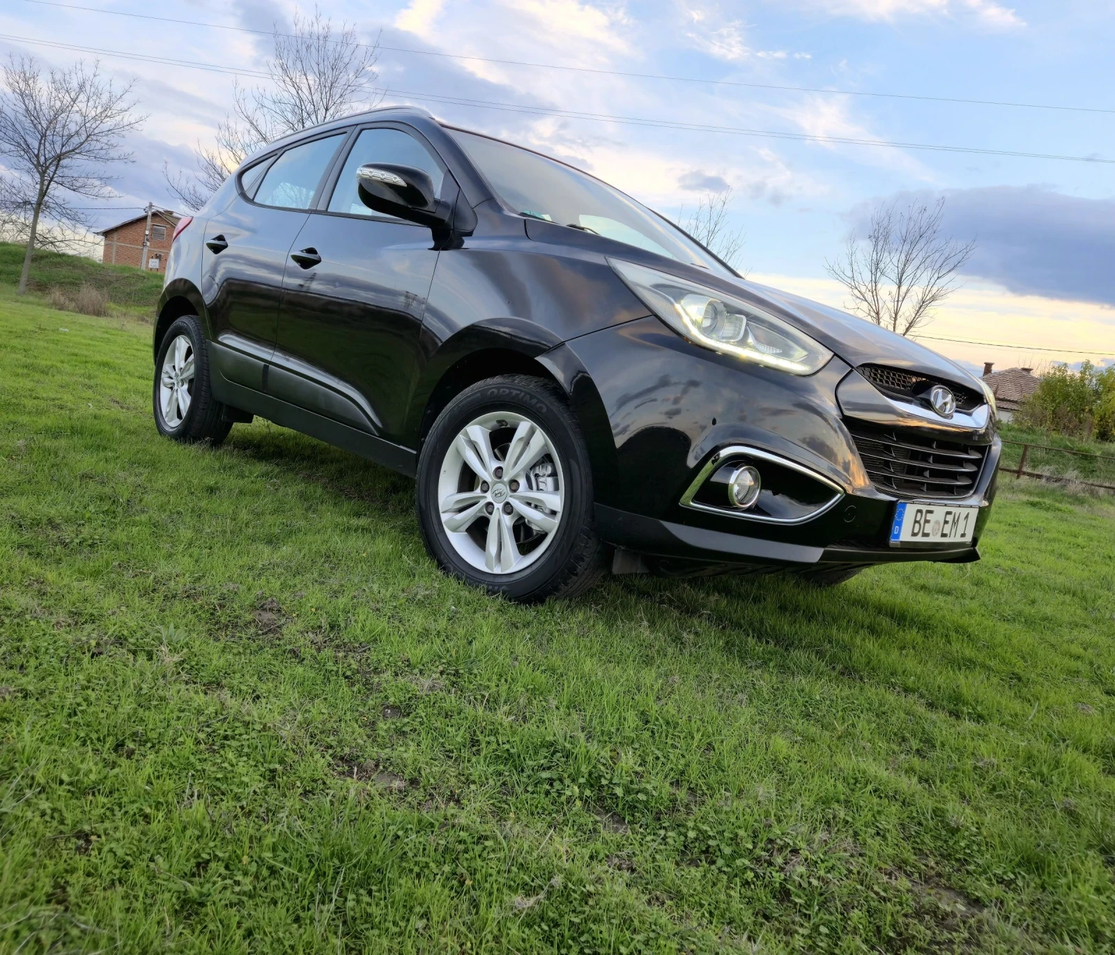 Hyundai IX35 2.0 136kc. NAVI 4x4 2015г. СЕРВ.ИСТОРИЯ, снимка 2 - Автомобили и джипове - 54797448