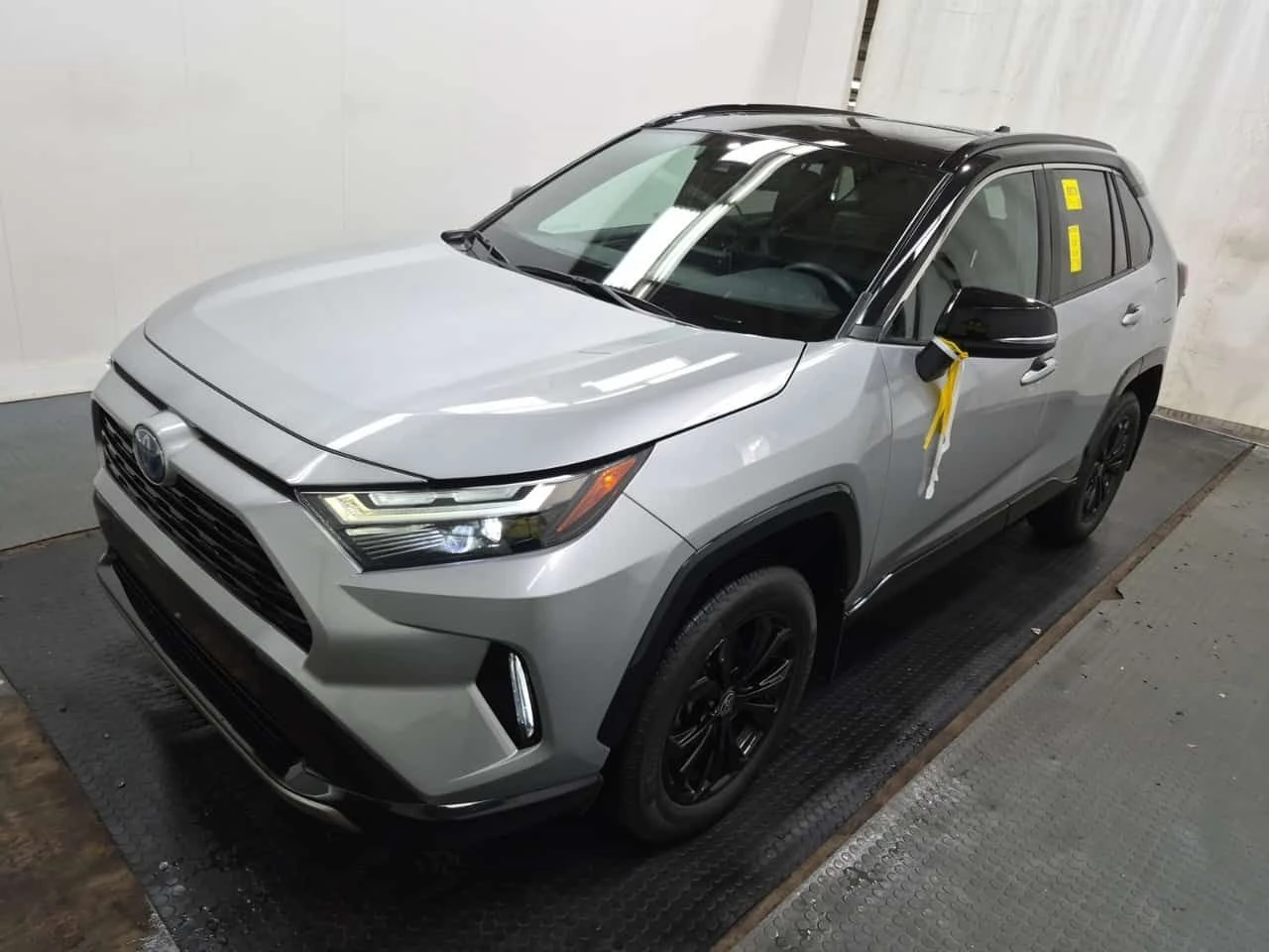 Toyota Rav4 * Hybrid XSE AWD* АВТОКРЕДИТ БЕЗ ПЪРВОНАЧАЛНА* 