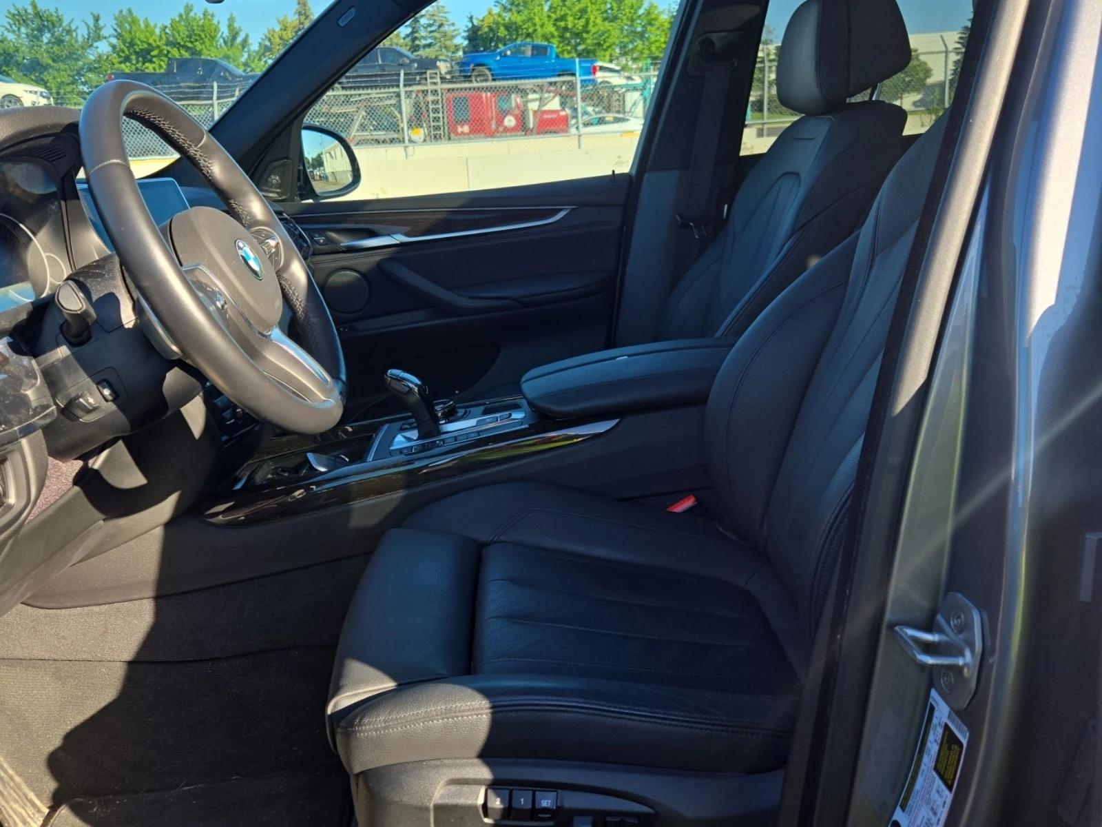 BMW X5 М ПАКЕТ * * 21929КМ * * CARFAX * * АВТО КРЕДИТ, снимка 5 - Автомобили и джипове - 55014306