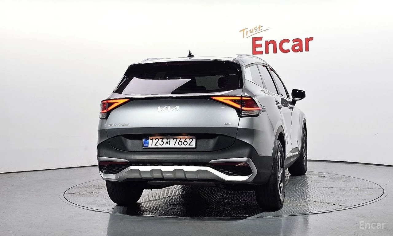 Kia Sportage 1.6 Hybrid* Prestige 4x4* ПОДГРЕВ* ОБДУХВАНЕ* , снимка 4 - Автомобили и джипове - 55302210