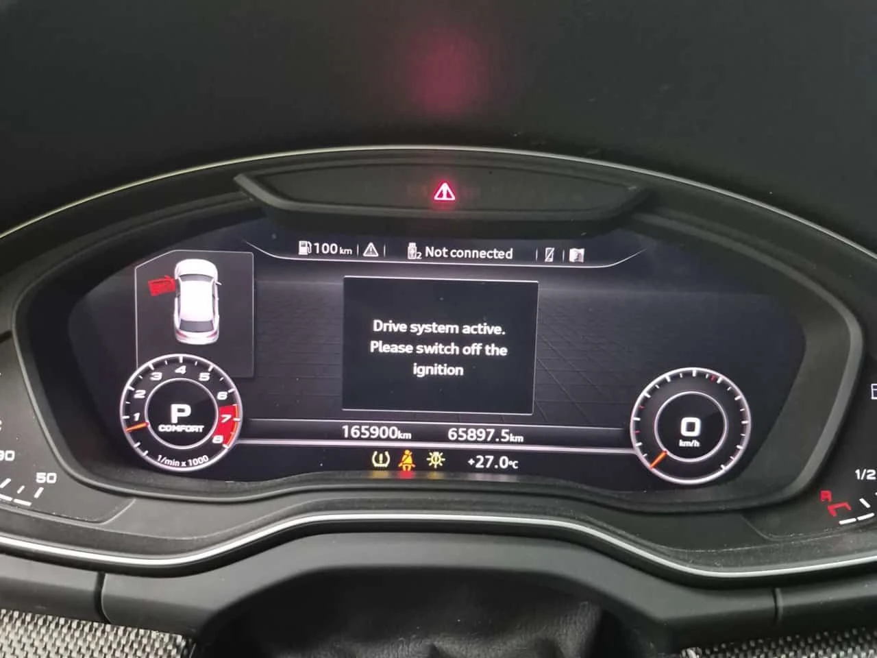 Audi SQ5 * TECHNIK * CARFAX * ОПЦИЯ ЗА ФИНАНСИРАНЕ, снимка 9 - Автомобили и джипове - 55547220