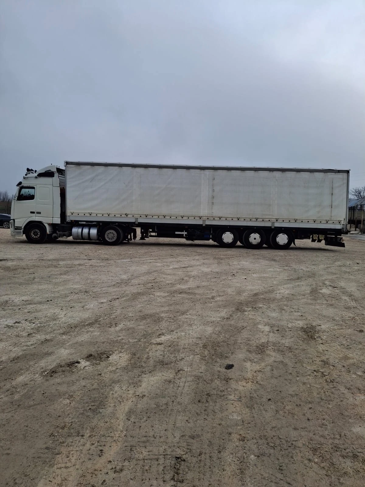 Volvo Fh 11, снимка 4 - Камиони - 53846892