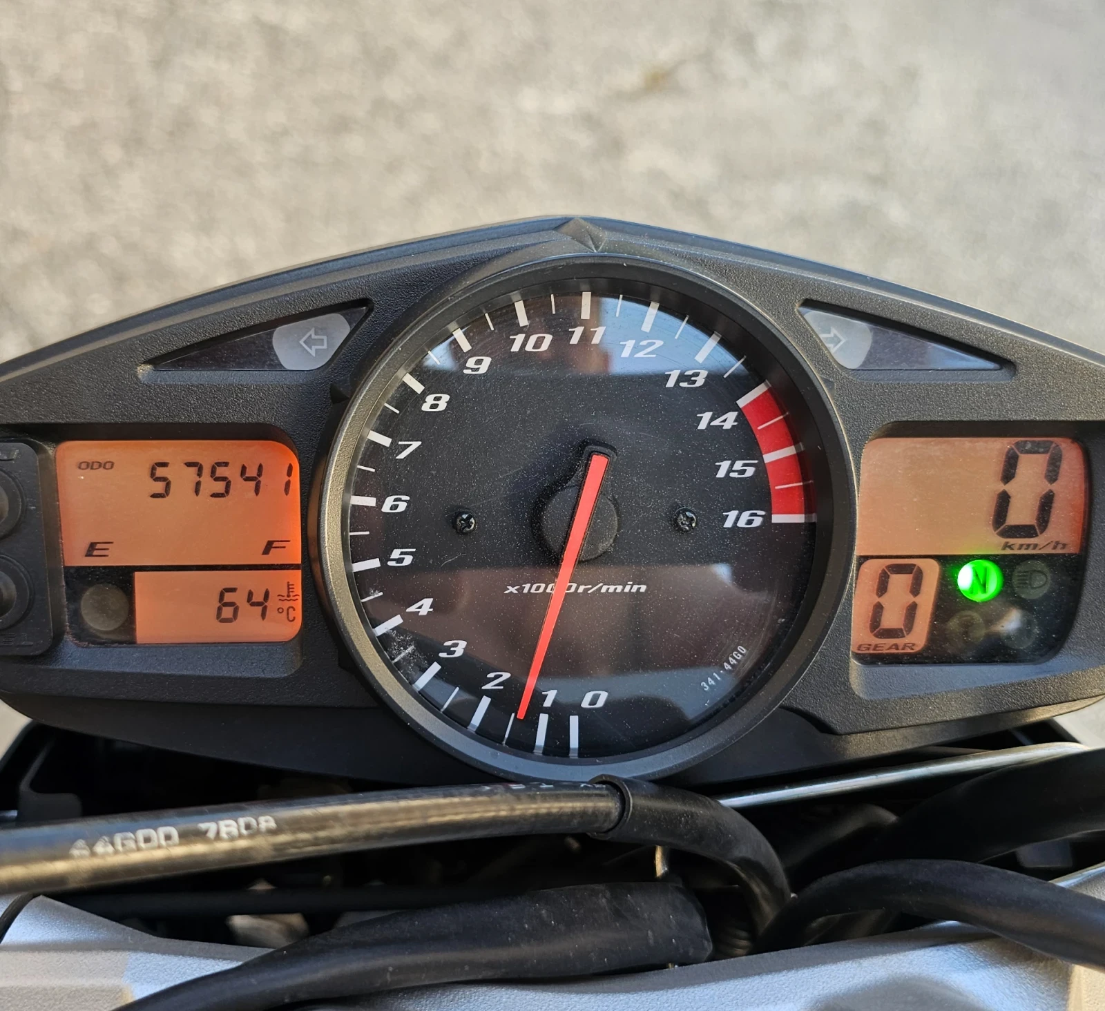 Suzuki Gsr 600i, снимка 9 - Мотоциклети и мототехника - 55353257