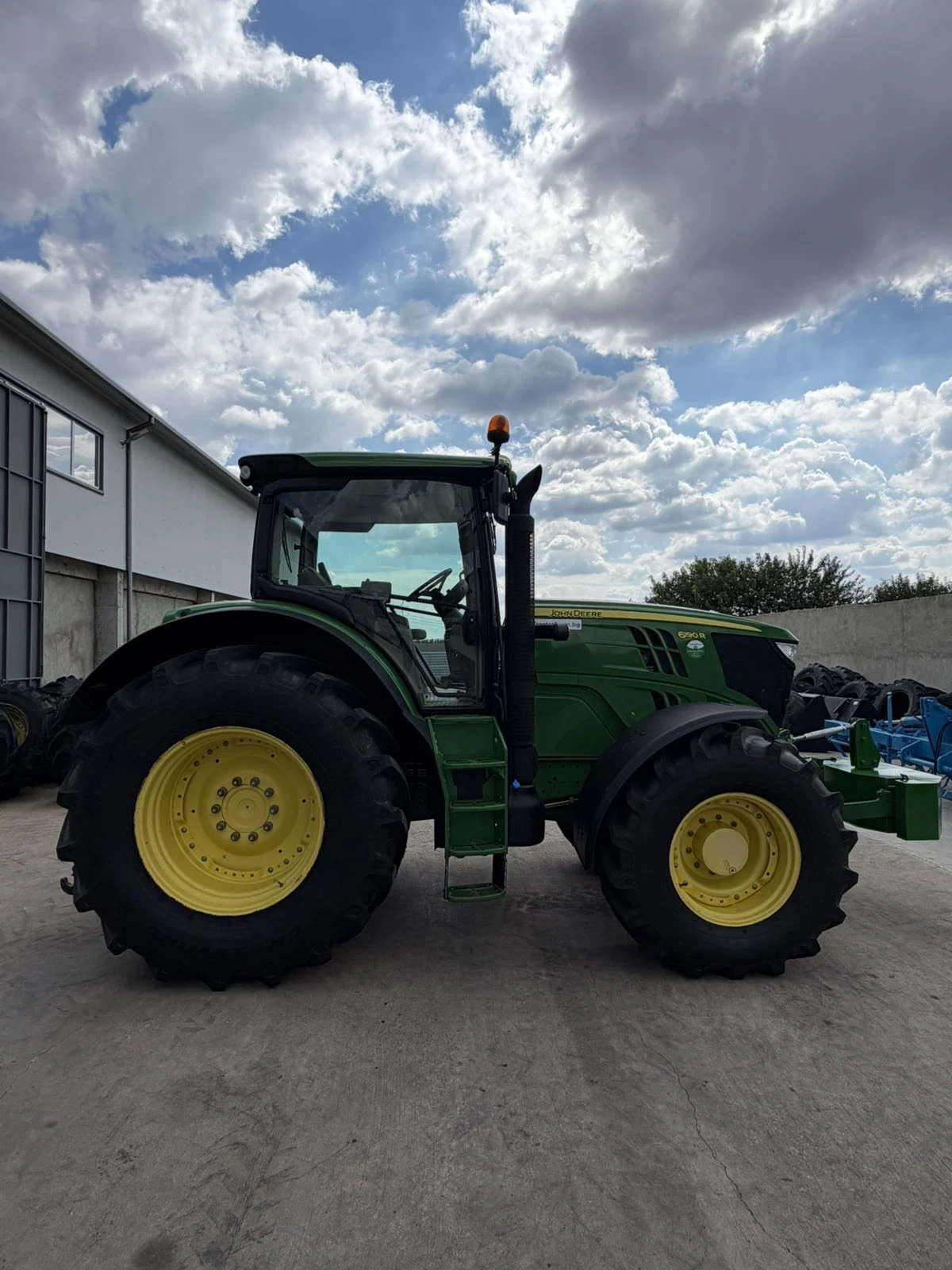 Трактор John Deere 6190R - лизинг, снимка 4 - Селскостопанска техника - 56102885