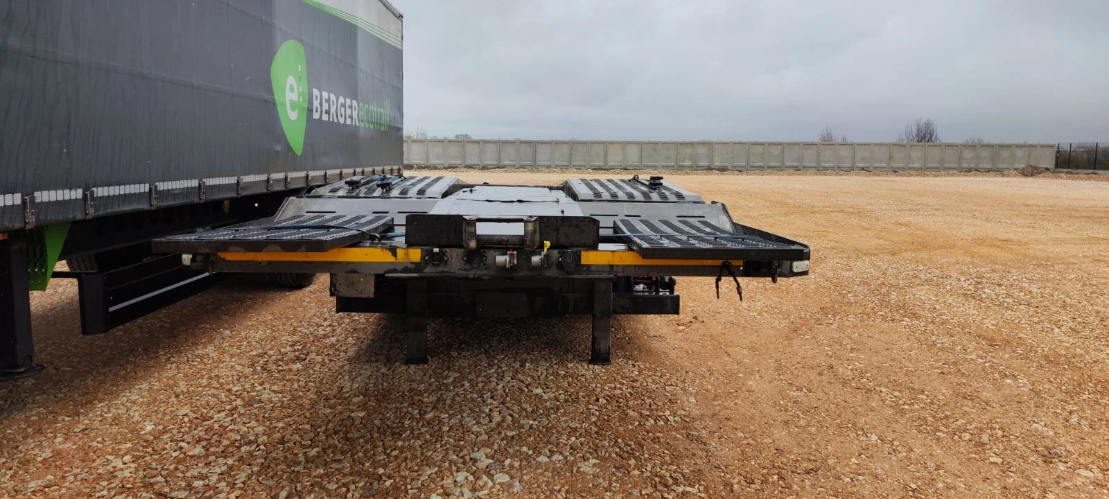  Oszan Trailer 3 AXLE SEMI TRAILER | Mobile.bg   2