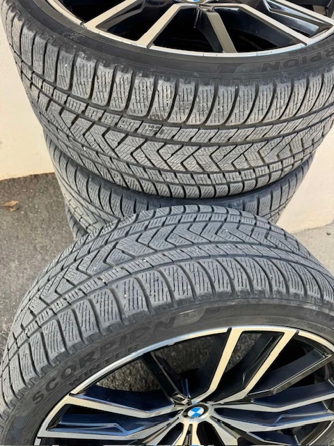 Гуми с джанти Pirelli 275/35R22, снимка 12 - Гуми и джанти - 49388448