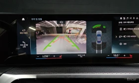 BMW 320 i* M-SPORT* DISTRONIC* LASER* HEAD-UP* AMBIENT, снимка 13