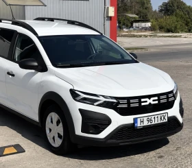 Dacia Jogger ESSENTIAL 6+ 1 , снимка 1