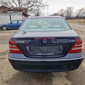 Mercedes-Benz E 220 2200д, снимка 5