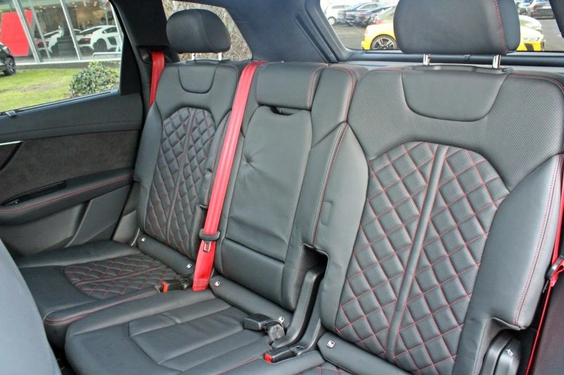 Audi Q7 50 TDI competition+* S LINE*BLACK*PANO*MATRIX, снимка 17 - Автомобили и джипове - 47451424