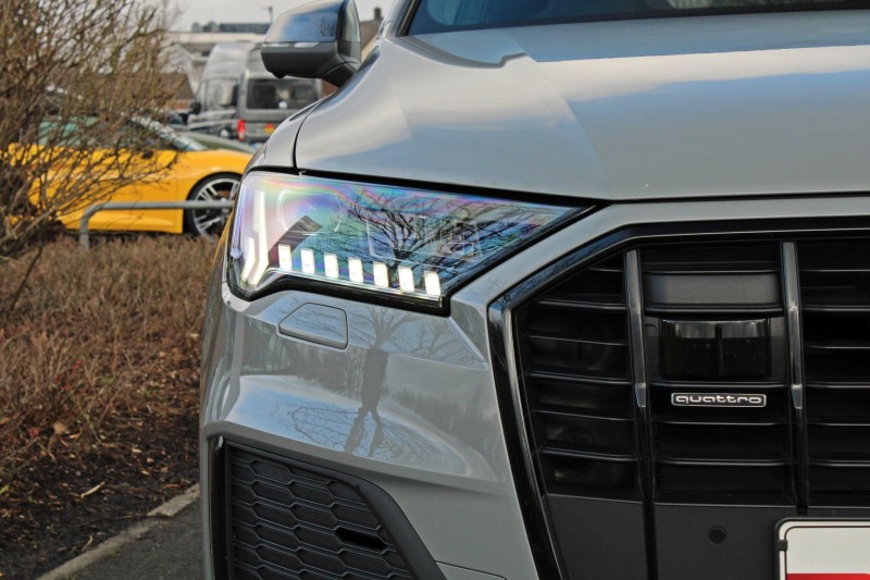 Audi Q7 50 TDI competition+* S LINE*BLACK*PANO*MATRIX, снимка 3 - Автомобили и джипове - 43394183