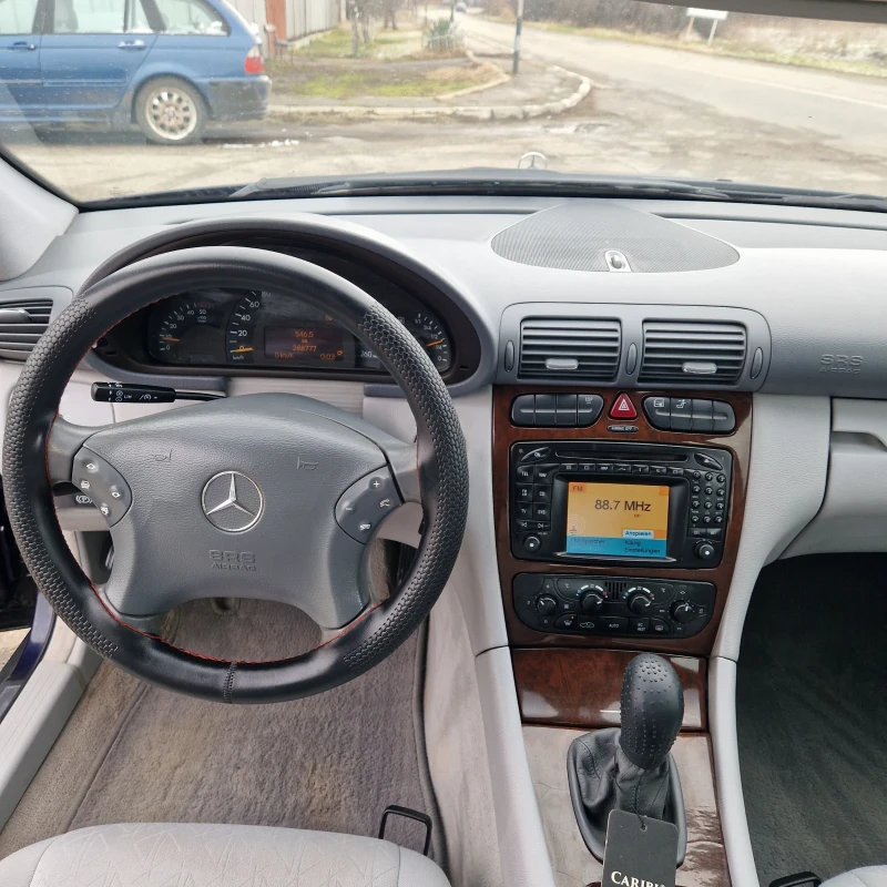 Mercedes-Benz E 220 2200д, снимка 14 - Автомобили и джипове - 48435827