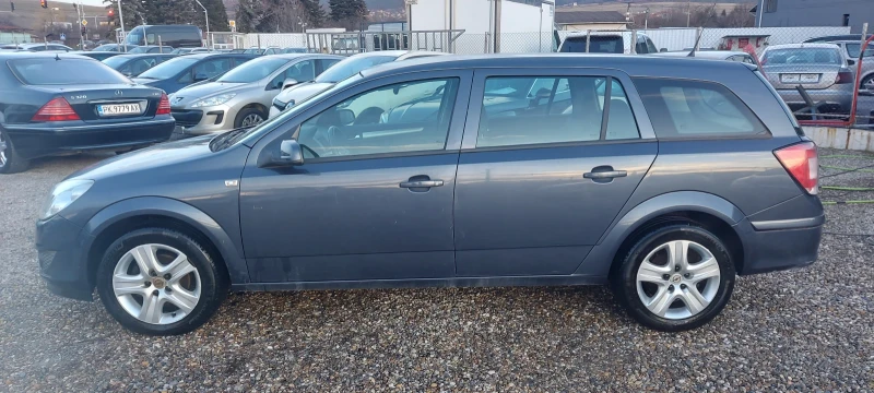 Opel Astra 1.7CDTI, снимка 5 - Автомобили и джипове - 48693680