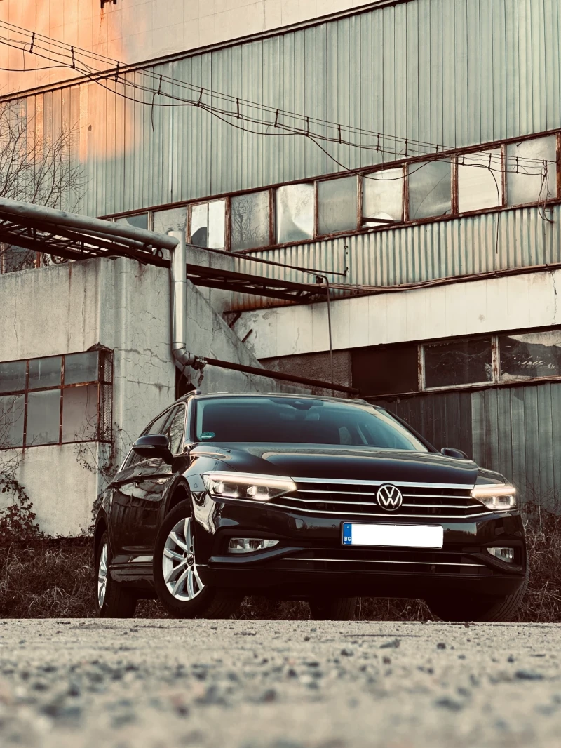 VW Passat 2.0 TDI DSG BUSINESS EDITION IQ LIGHT , снимка 3 - Автомобили и джипове - 48720665