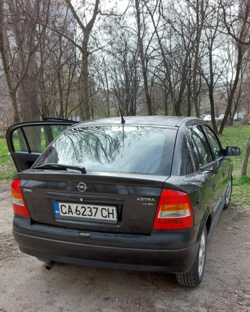 Opel Astra, снимка 9 - Автомобили и джипове - 49559913