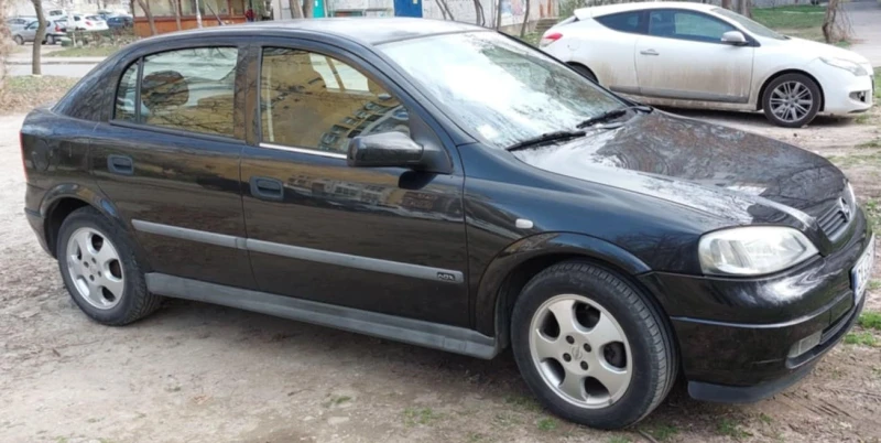 Opel Astra, снимка 4 - Автомобили и джипове - 49559913