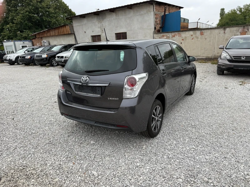 Toyota Verso 1.6i ИТАЛИЯ, снимка 6 - Автомобили и джипове - 51700614