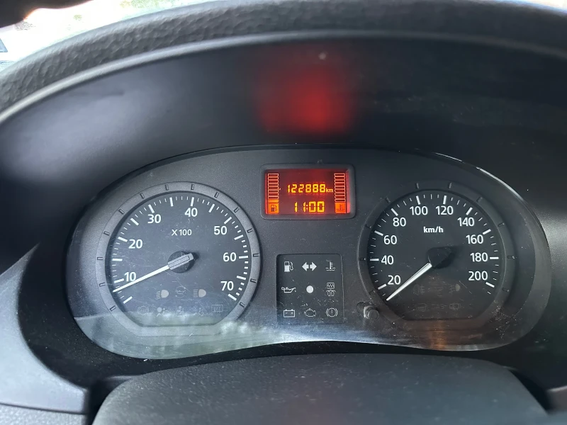 Dacia Logan Express, снимка 4 - Автомобили и джипове - 51777937