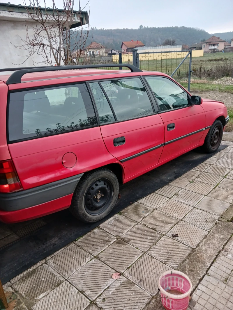 Opel Astra, снимка 8 - Автомобили и джипове - 52539030