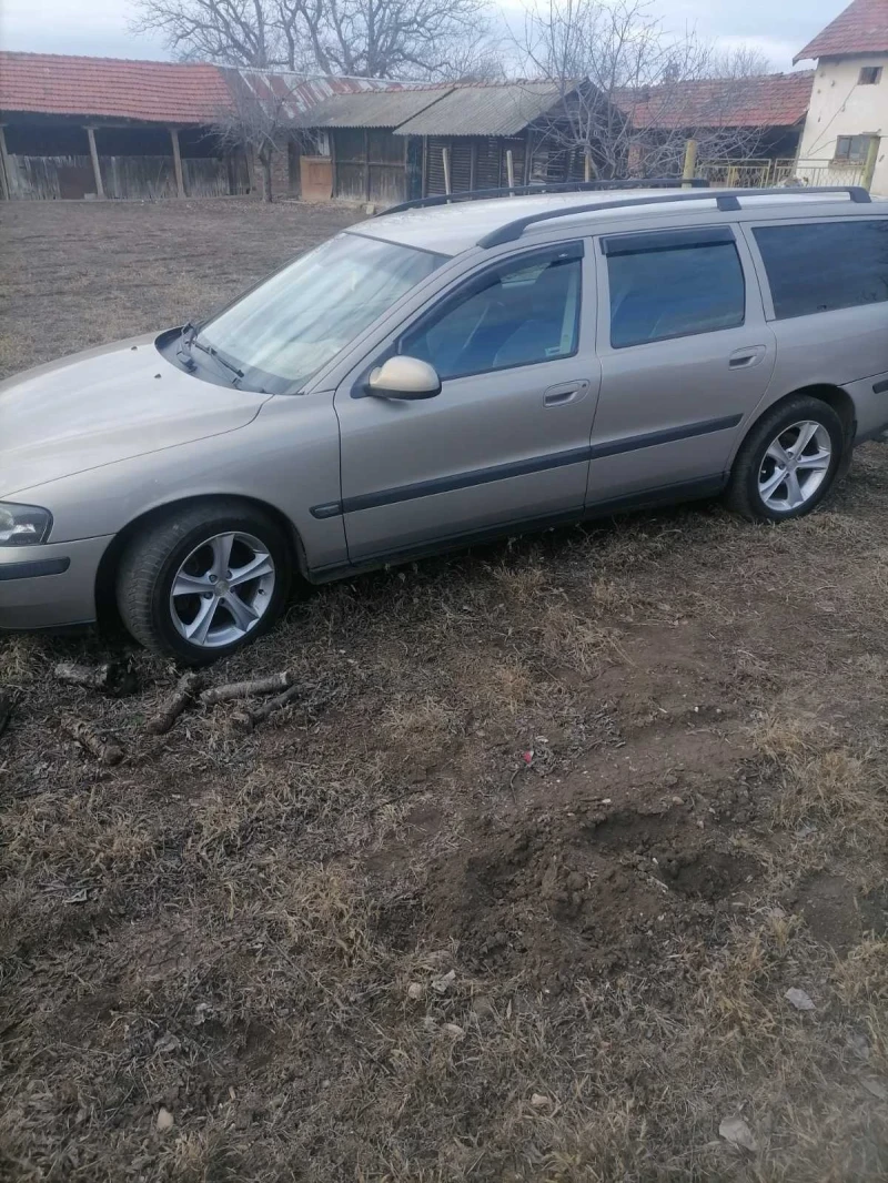 Volvo V70 DE, снимка 5 - Автомобили и джипове - 52943398