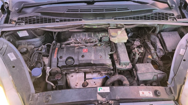 Citroen C4 Picasso 1.6i Газ, снимка 11 - Автомобили и джипове - 52961603