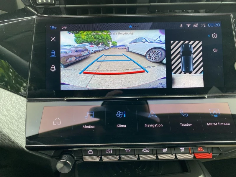 Peugeot 308 PURETECH* KEYLESS* CAM* LED* CARPLAY* , снимка 11 - Автомобили и джипове - 53518915