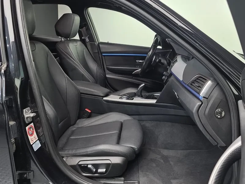 BMW 320 d, снимка 10 - Автомобили и джипове - 54592994