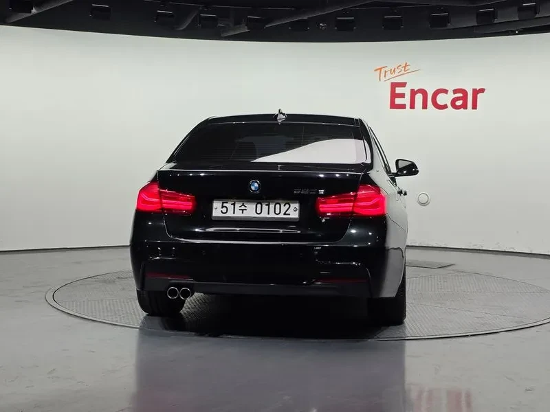 BMW 320 d, снимка 4 - Автомобили и джипове - 54592994