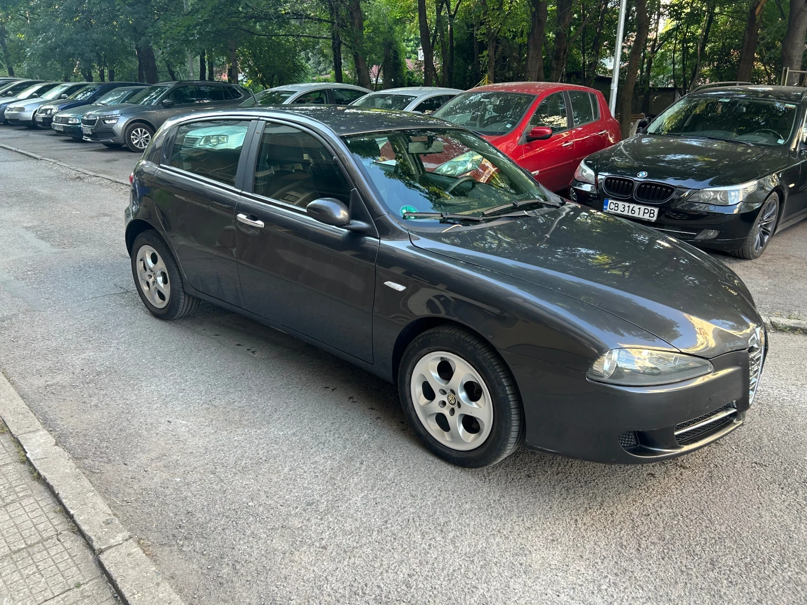 Alfa Romeo 147 1.9 jTD 8v 120к.с - изображение 3