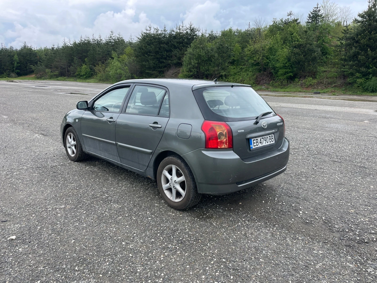 Toyota Corolla 1.4 VVT-i - изображение 5