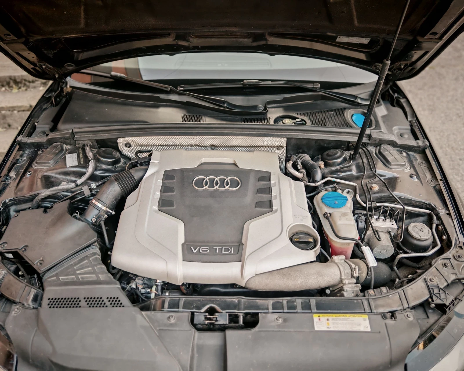 Audi A4 3.0TDi 239HP - изображение 8