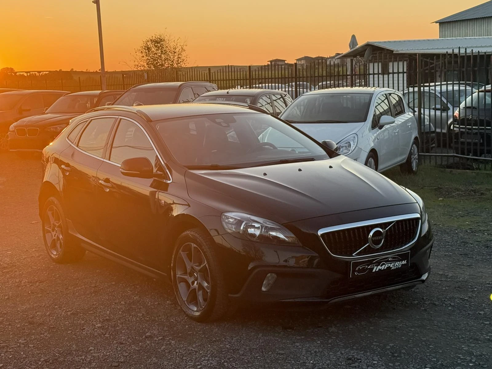Volvo V40 Cross Country 2, 0tdi  | Mobile.bg   3