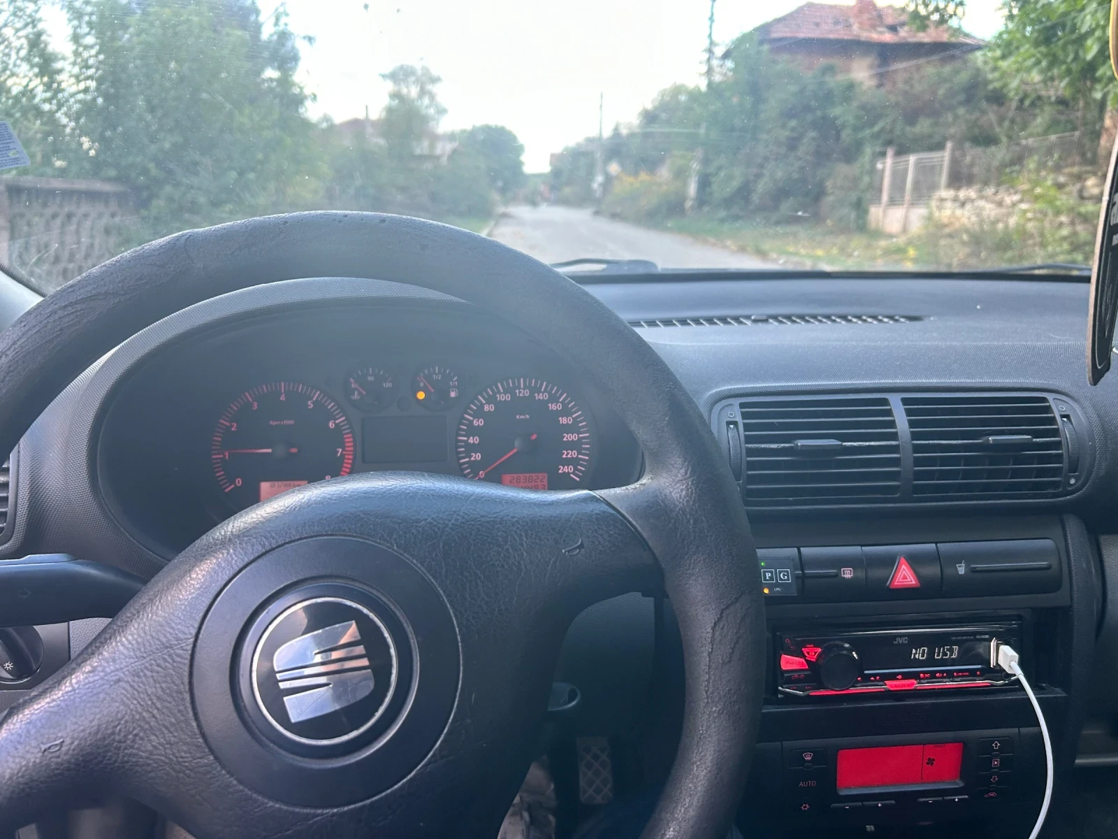 Seat Leon 1.6 i | Mobile.bg � ����������� 4