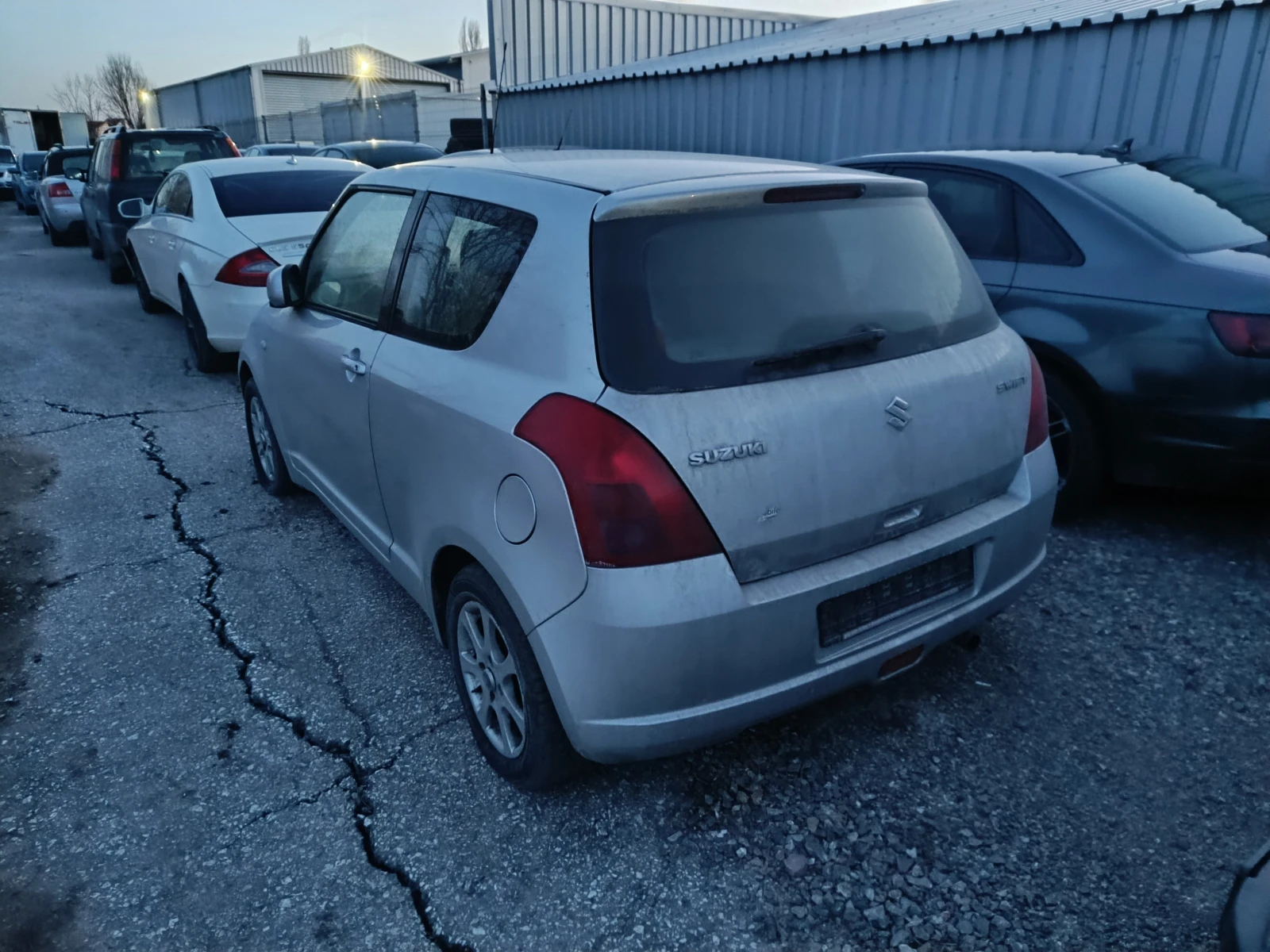 Suzuki Swift 1.3 Automat - изображение 4