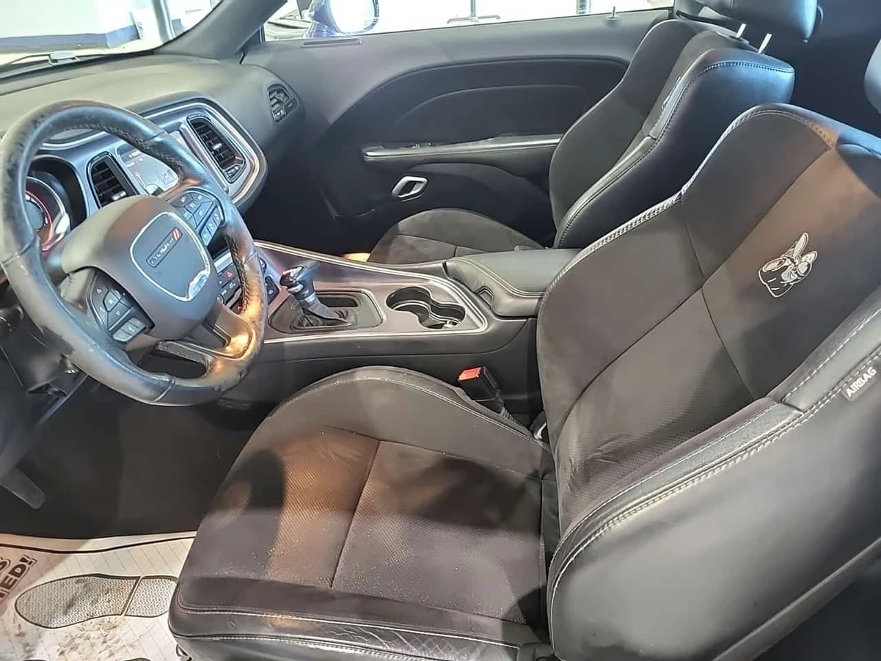 Dodge Challenger 6.4* ДИСТРОНИК* SCAT PACK SHAKER * CARFAX * 2 КЛЮ*, снимка 9 - Автомобили и джипове - 53816729