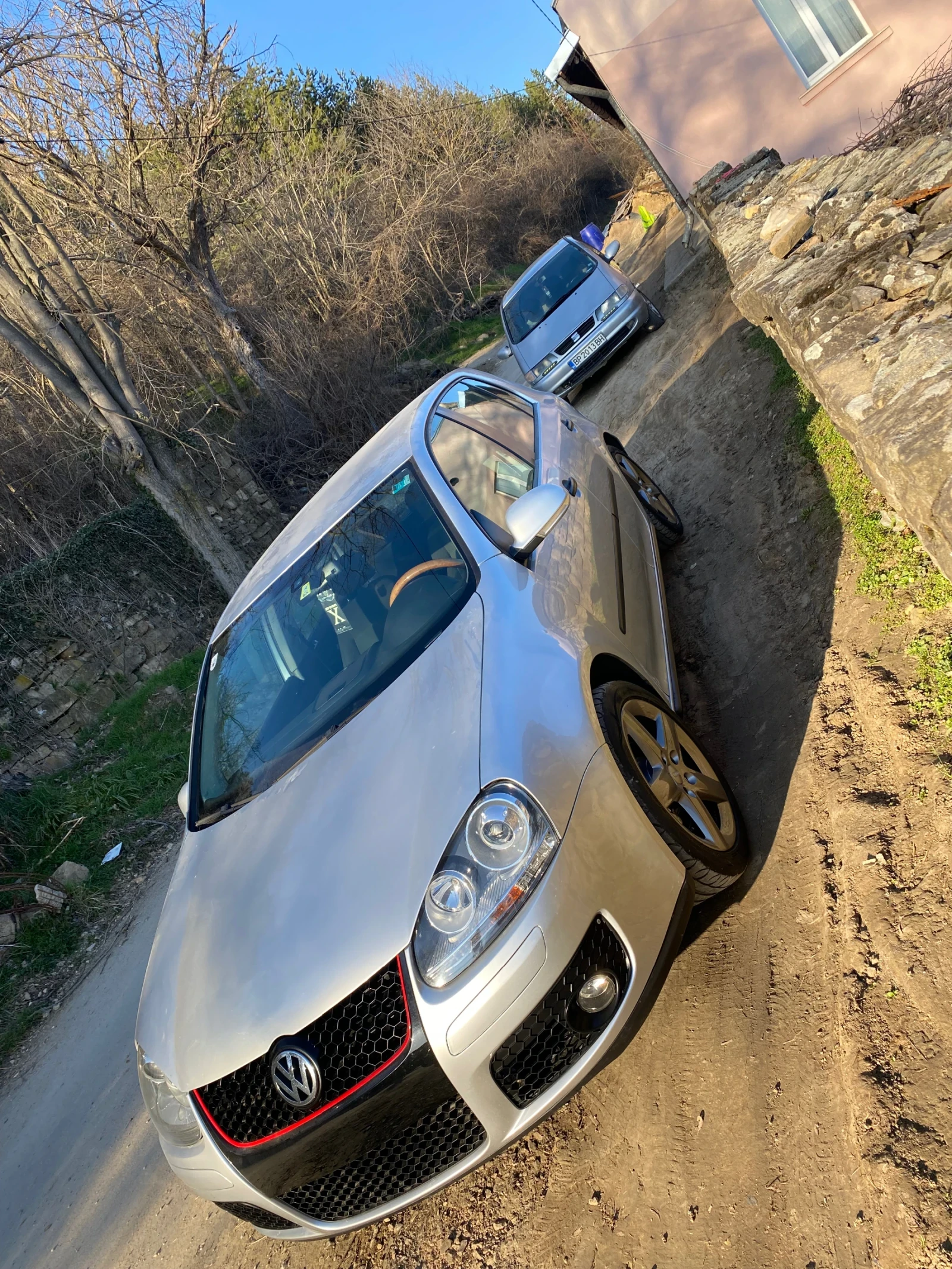 VW Golf 1.9TDI 105, снимка 2 - Автомобили и джипове - 54089433