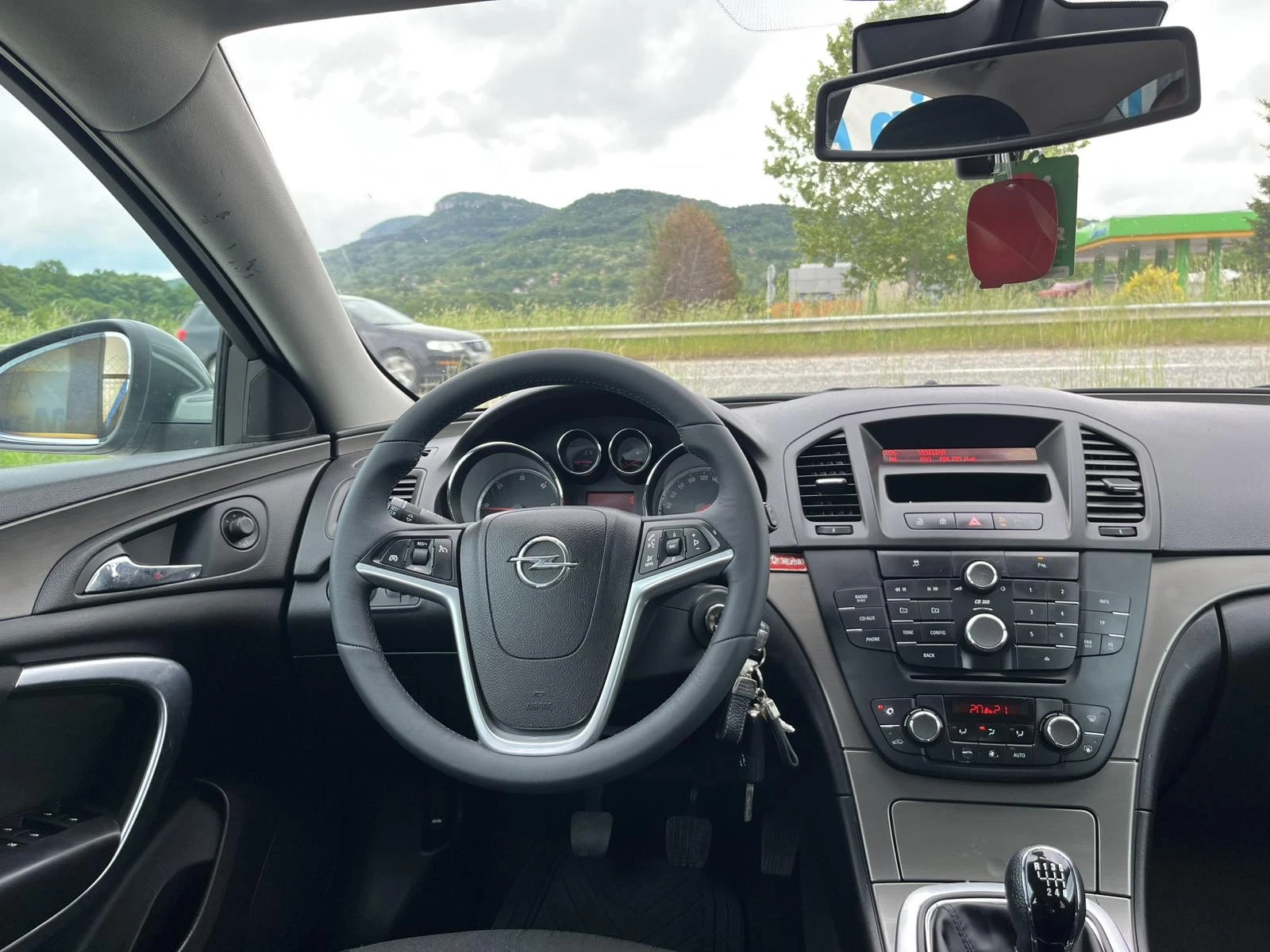Opel Insignia 2.0CDTI 160�� EURO 5B 6 �������� ������ ��������� | Mobile.bg � ����������� 12