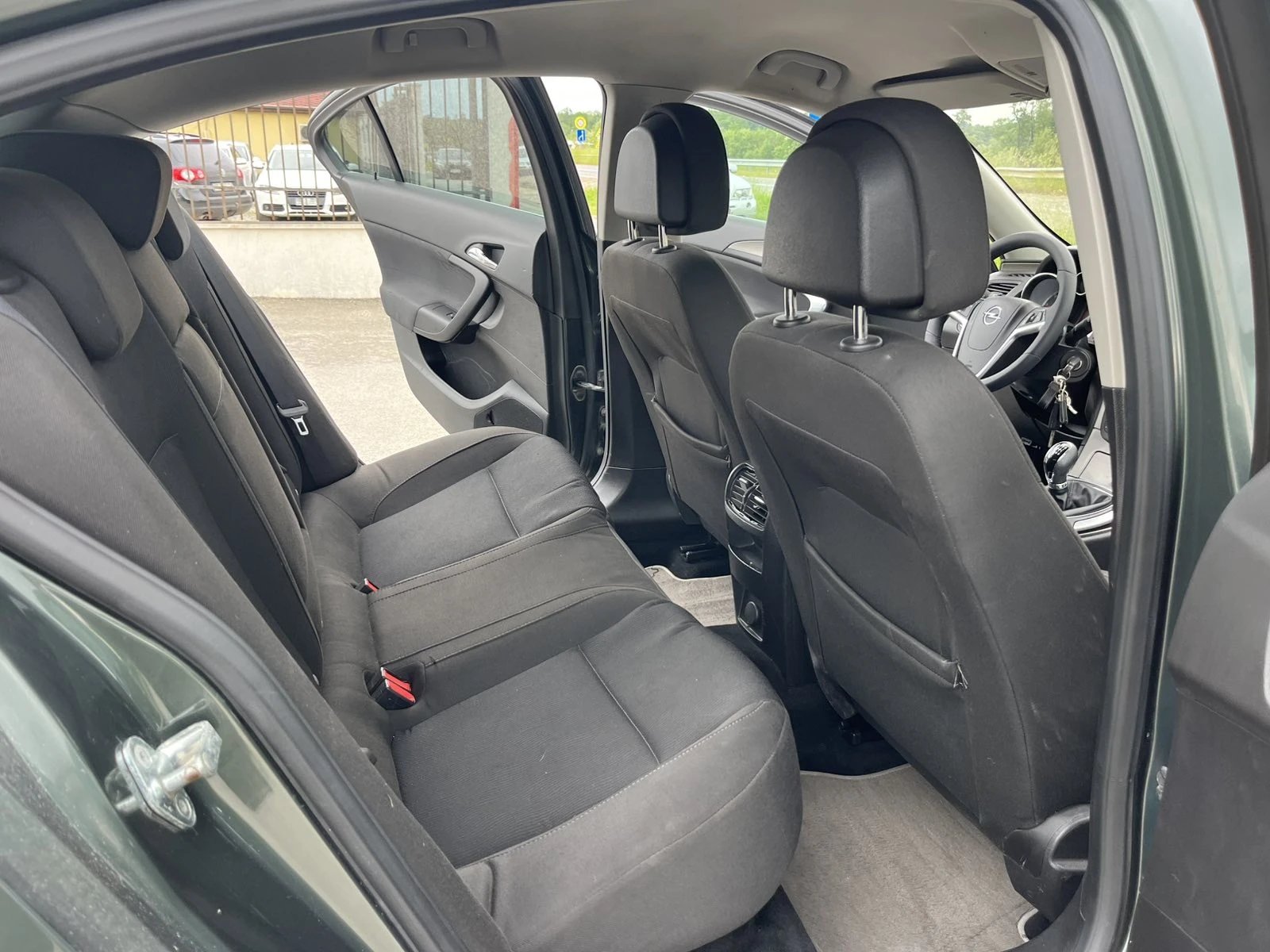 Opel Insignia 2.0CDTI 160�� EURO 5B 6 �������� ������ ��������� | Mobile.bg � ����������� 10