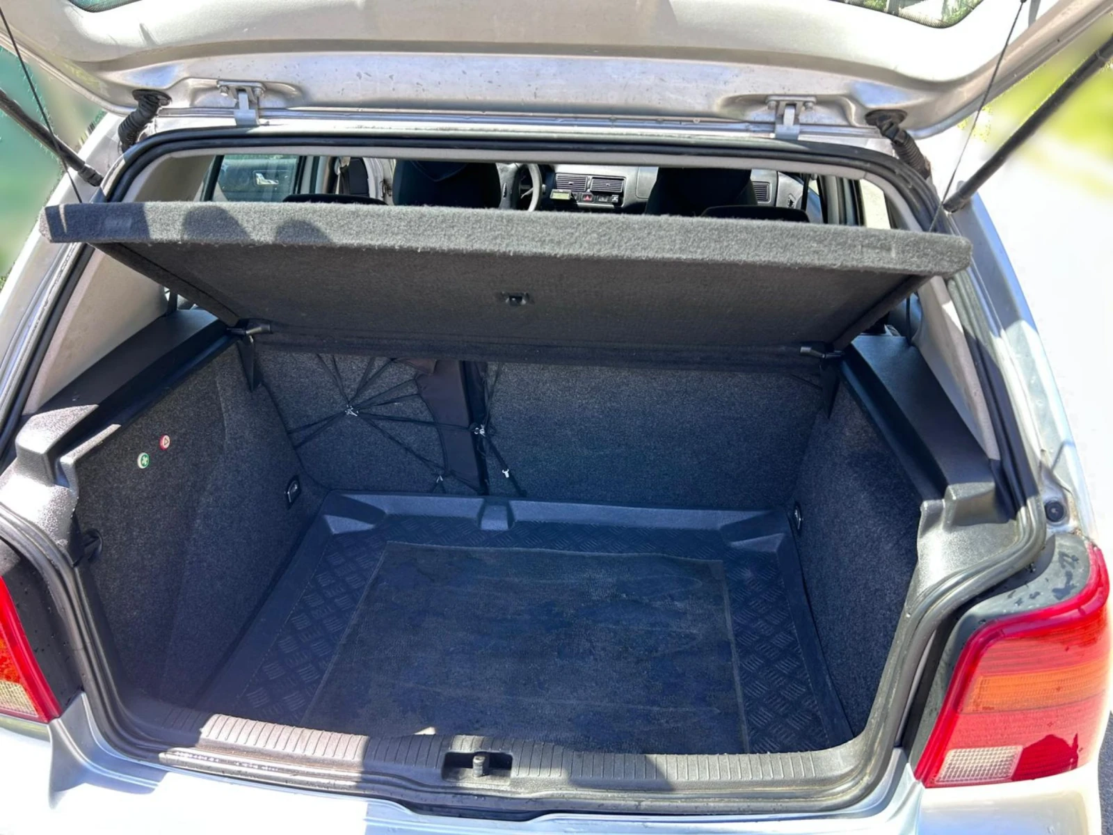 VW Golf, снимка 8 - Автомобили и джипове - 54362104