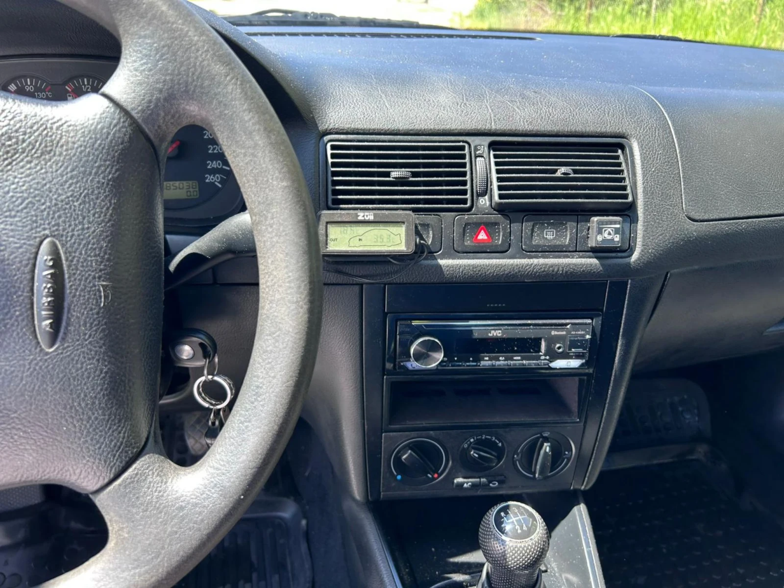 VW Golf, снимка 10 - Автомобили и джипове - 54362104