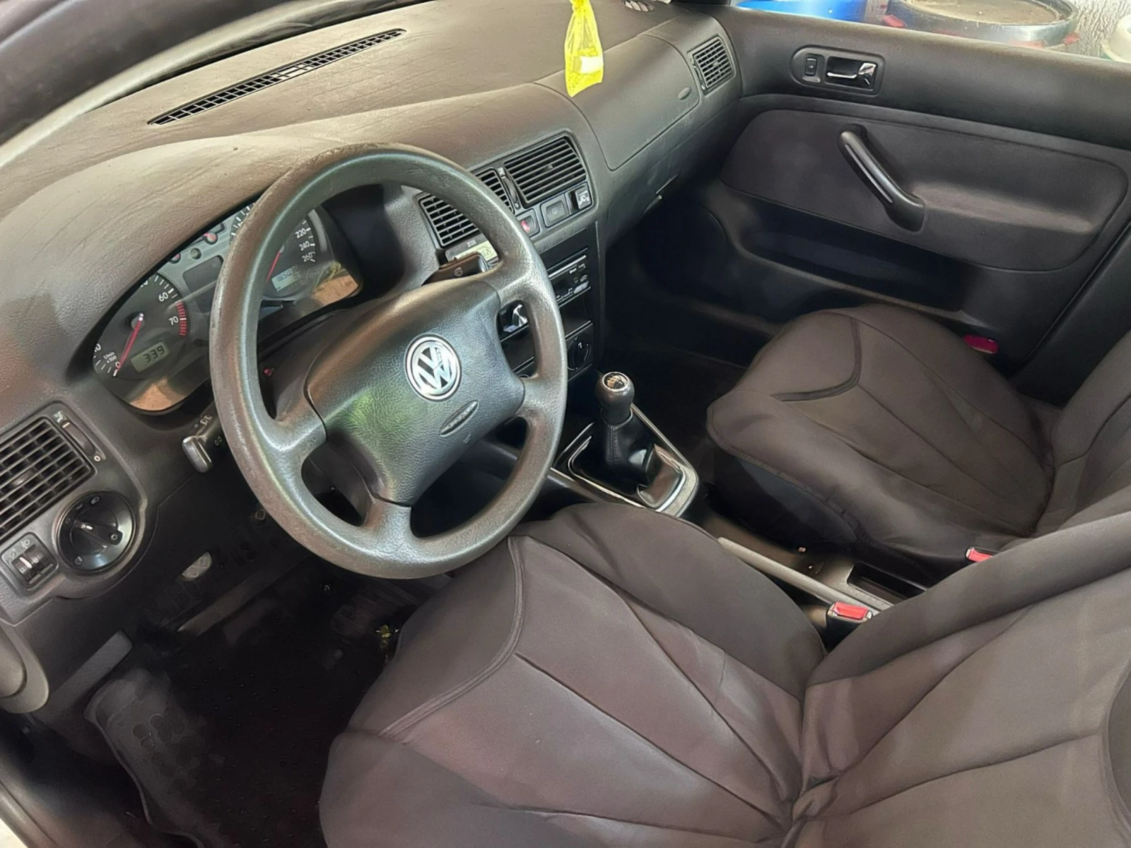 VW Golf, снимка 13 - Автомобили и джипове - 54362104