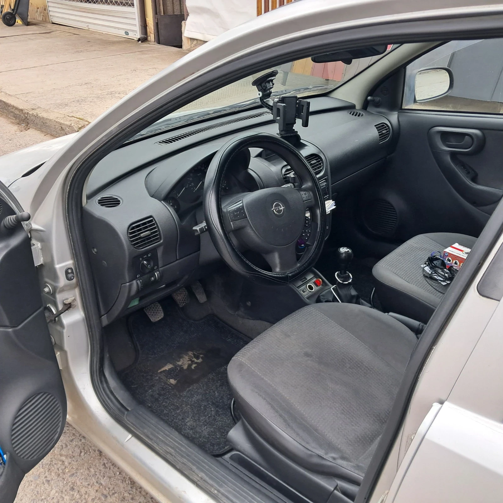 Opel Corsa 1.2 метан ЕКО 3 верига, снимка 4 - Автомобили и джипове - 54380243