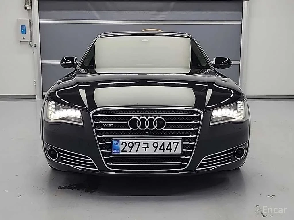 Audi A8 W12* ДИСТРОНИК* ОБДУХ* B AND O* 360* TV, снимка 3 - Автомобили и джипове - 54822174