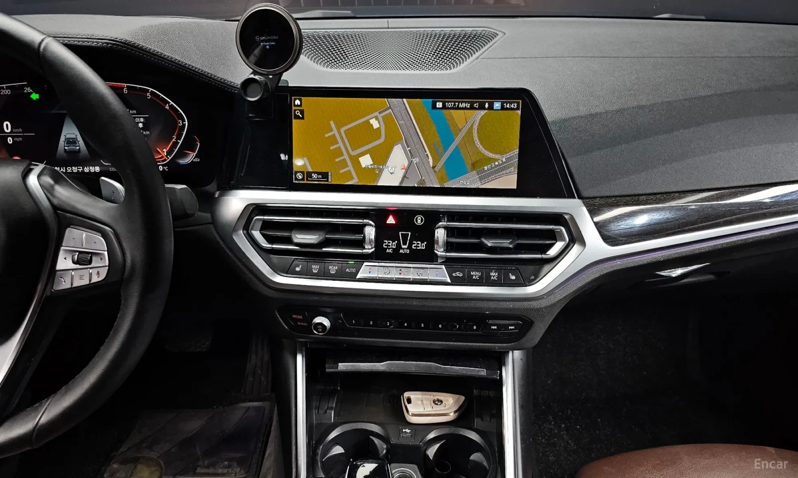 BMW 320 I* LUXURY* 2WD* TEXNOTEST, снимка 14 - Автомобили и джипове - 55215969