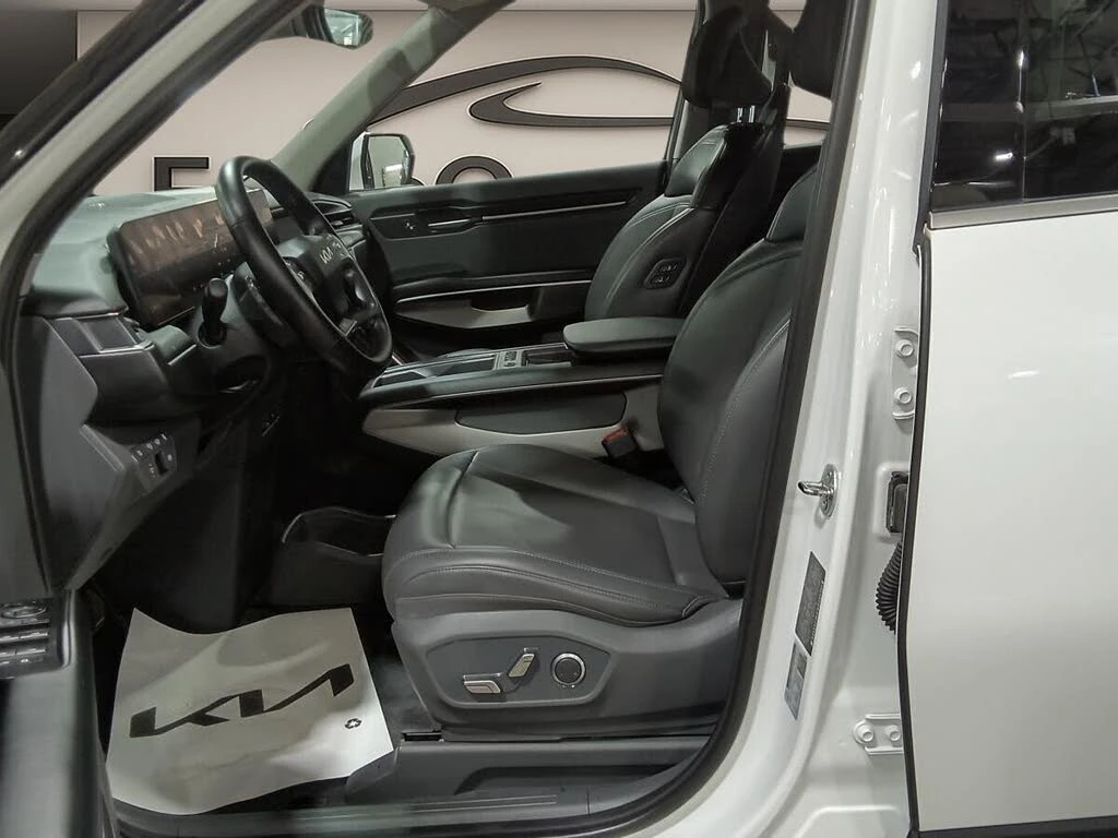 Kia EV9 WIND* RWD* LONG RANGE* DISTRONIC* ������* ������ � | Mobile.bg � ����������� 7
